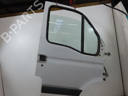 Right front door RENAULT MASTER II Van (FD) 2.5 dCi | BP24214681C3 