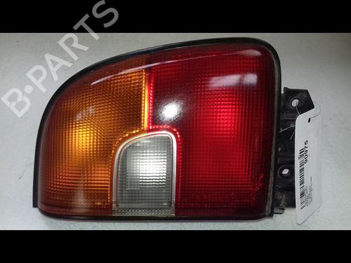Used Right taillight Right taillight TOYOTA RAV 4 I (_A1_) 2.0 4WD (SXA10, SXA11) (129 hp) 8981506 8981506