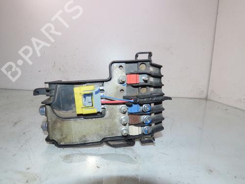 Fuse box PEUGEOT 308 I (4A_, 4C_) 1.6 HDi | BP16648468E1 