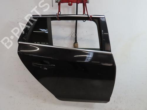 Used Right rear door VOLVO V60 I (155) D4 (181 hp) 30953672