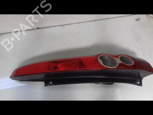 Used Right taillight FORD FIESTA V (JH_, JD_) 1.4 TDCi (68 hp) 23153388