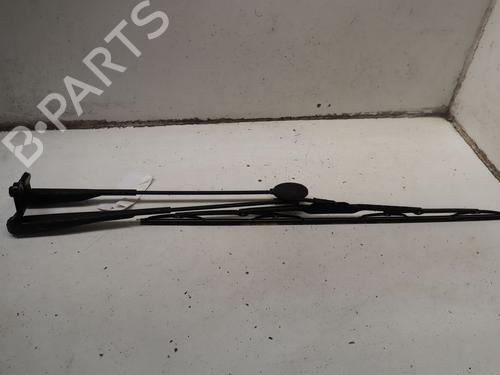 Used Front windshield wiper arm Front windshield wiper arm RENAULT TWINGO I (C06_) 1.2 (C066, C068) (58 hp) 34573244 34573244