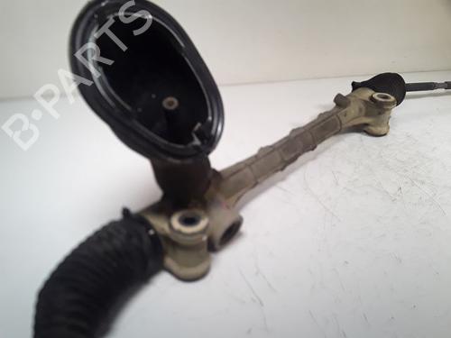 Used Steering rack TOYOTA YARIS (_P9_) 1.3 VVT-i (SCP90_, SCP90R) (87 hp) 9004113