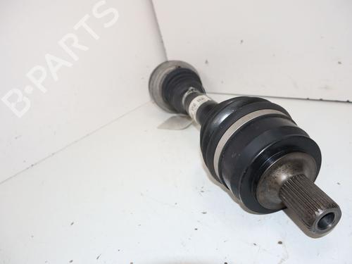 Used Left front driveshaft Left front driveshaft MERCEDES-BENZ GLA-CLASS (X156) GLA 200 (156.943) (156 hp) 35970512 35970512