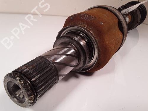 Used Left front driveshaft RENAULT TWINGO II (CN0_) 1.5 dCi 75 (75 hp) 8999342