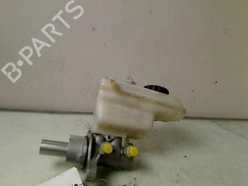 Used Brake master cylinder Brake master cylinder RENAULT LAGUNA III Grandtour (KT0/1) 2.0 dCi (KT07, KT0J, KT14, KT1A, KT1S) (131 hp) 8975240 8975240