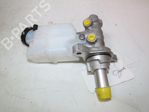 Brake master cylinder RENAULT ARKANA I (LCM_, LDN_) 1.6 E-TECH 145 (LDMU) | BP30117377M77