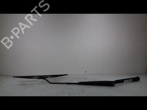 Used Front windshield wiper arm NISSAN X-TRAIL I (T30) 2.2 dCi 4x4 (136 hp) 14894309