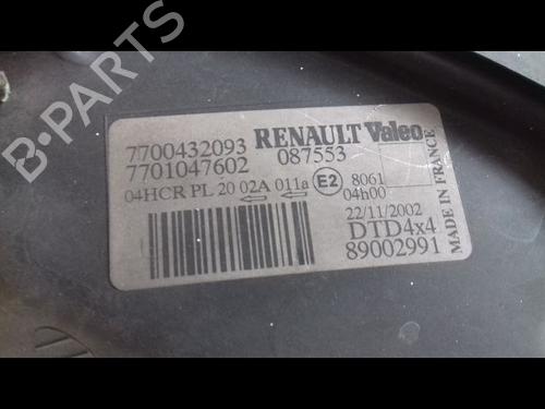 Used Right headlight Right headlight RENAULT SCÉNIC I MPV (JA0/1_, FA0_) 1.9 dCi RX4 (102 hp) 11959126 11959126