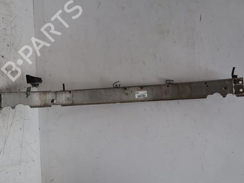 Used Front bumper reinforcement Front bumper reinforcement 39219236 39219236