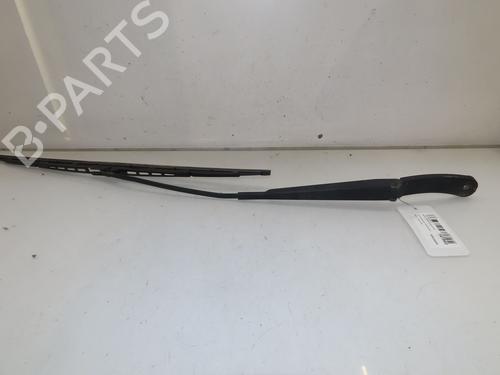Used Front windshield wiper arm VW TRANSPORTER T5 Van (7HA, 7HH, 7EA, 7EH) 1.9 TDI (105 hp) 22368323