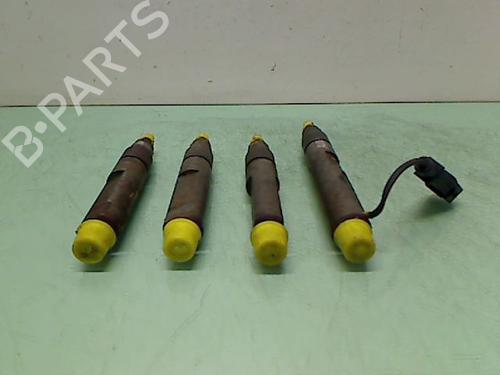 Used Injector RENAULT MEGANE I (BA0/1_) [1995-2004]  23148926