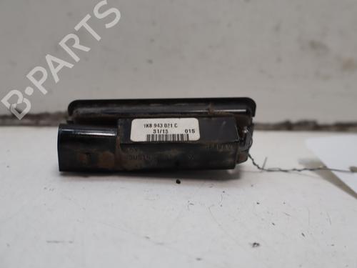 Used Licence plate light Licence plate light VW POLO V (6R1, 6C1) 1.2 (60 hp) 36100498 36100498