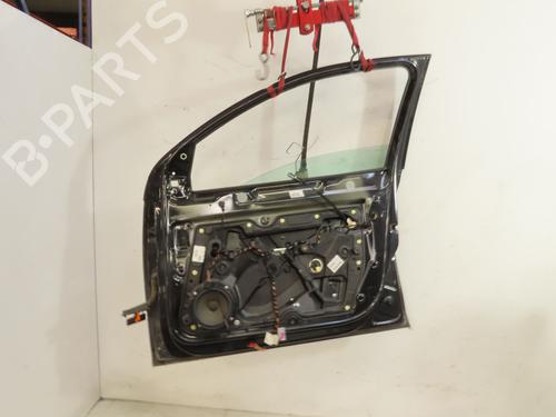 Right front door VW GOLF VI (5K1) 2.0 TDI | BP28416121C3 