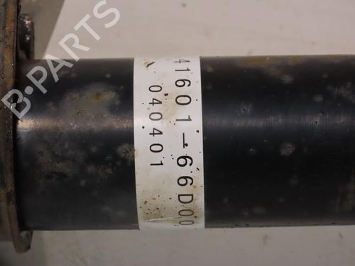 Used Right front shock absorber Right front shock absorber SUZUKI GRAND VITARA I (FT, HT) 2.0 HDI 110 16V 4x4 (SQ420D, TD83V, JA420WD) (109 hp) 21498948 21498948