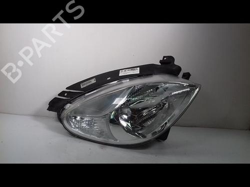 Used Right headlight CITROËN XSARA PICASSO (N68) 1.6 HDi (90 hp) 8995387