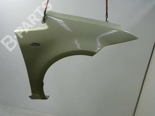 Used Right front fenders FORD FOCUS C-MAX (DM2) 2.0 TDCi (133 hp) 8978276