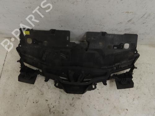 Used Grille RENAULT CLIO IV (BH_) 1.5 dCi 90 (90 hp) 29294568