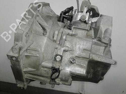 Used Gearbox CHEVROLET ORLANDO (J309) 2.0 D (163 hp) 10981640