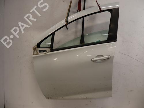 Used Left front door Left front door 39219813 39219813