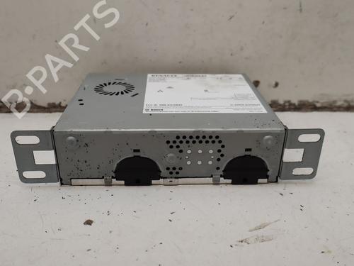 Used Radio Radio RENAULT ZOE (BFM_) ZOE (BFMD) (109 hp) 33137188 33137188
