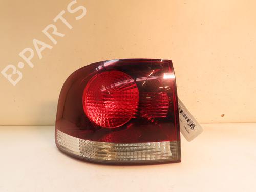 Used Left taillight VW TOUAREG (7LA, 7L6, 7L7) 5.0 V10 TDI (313 hp) 17453254
