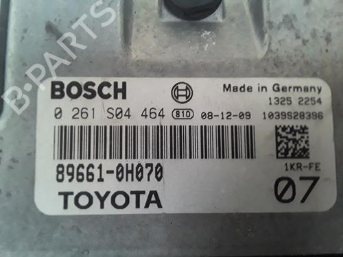 Used Engine control unit (ECU) TOYOTA AYGO (_B1_) 1.0 (KGB10_, KGB10R) (68 hp) 9004704