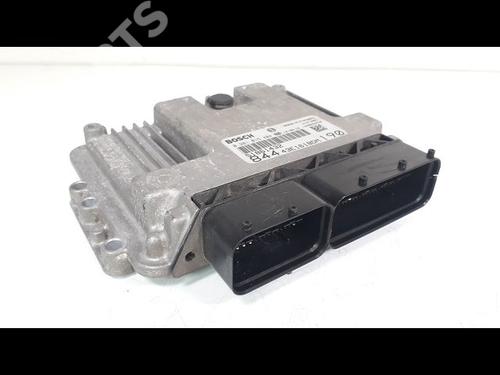 Used Engine control unit (ECU) LANCIA DELTA III (844_) 1.9 D Multijet (844.AXE1A) (190 hp) 10486477
