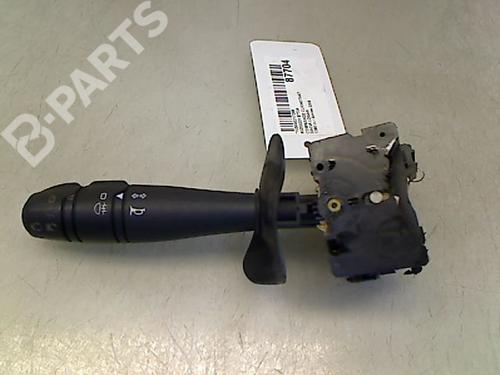 Used Steering column stalk DACIA LOGAN (LS_) 1.4 (LSOA, LSOC, LSOE, LSOG) (75 hp) 8977668