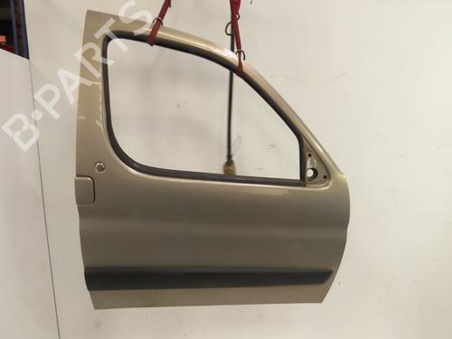Right front door CITROËN BERLINGO / BERLINGO FIRST MPV (MF_, GJK_, GFK_) 1.6 HDI 90 (MF9HX) | BP28105907C3