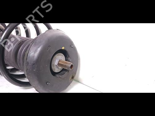 Used Right front shock absorber CITROËN C3 III (SX) 1.2 PureTech 82 (83 hp) 15813620