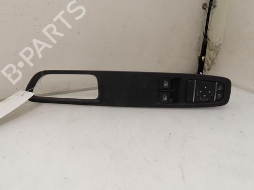 Left front window switch RENAULT CLIO IV (BH_) 0.9 TCe 90 (BHNF, BHMA, BHMH, BHJK, BHJR) | BP26463099I27 