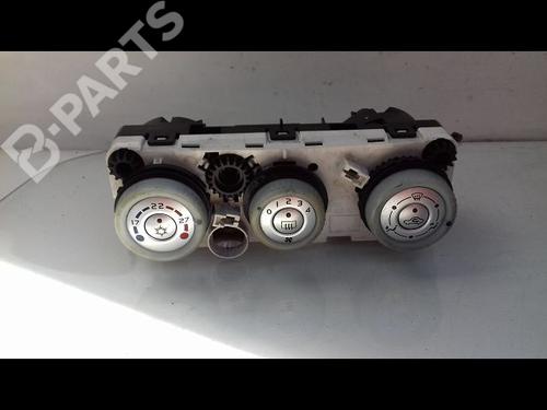 AC Styreenhet / Manøvreringsenhet MITSUBISHI COLT VI (Z3_A, Z2_A) 1.3 (Z21A) (95 hp) 8978924