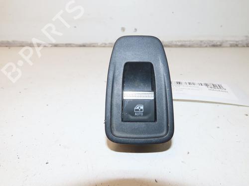 Used Switch RENAULT CAPTUR II (HF_) TCe 140 (HFN0) (140 hp) 31325050