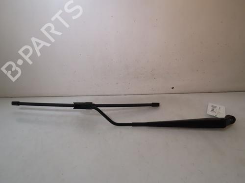 Used Front windshield wiper arm Front windshield wiper arm SUZUKI SWIFT III (MZ, EZ) 1.3 (RS413, ZC11S) (92 hp) 18076815 18076815