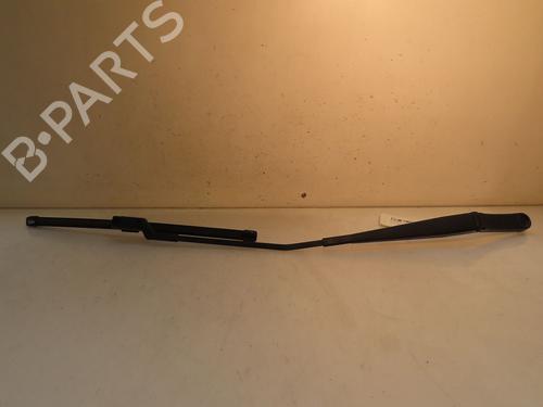 Used Front windshield wiper arm SKODA FABIA III Estate (NJ5) 1.2 TSI (110 hp) 17175906