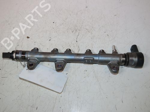 Used Injection rail BMW X2 (F39) sDrive 18 d (150 hp) 30950565