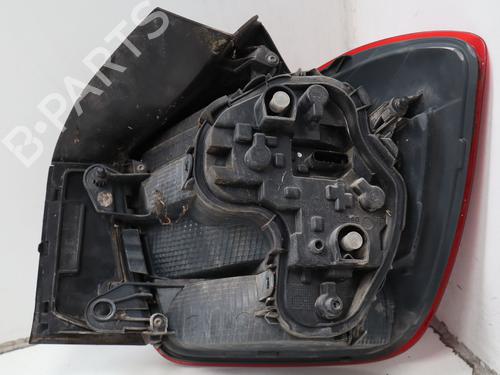 left-taillight-bmw-1-f20-2011-2012-2013-2014-2015-2016-2017-2018-2019-39627340 main image