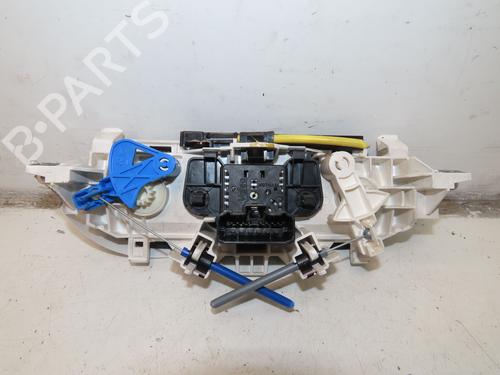 Used Climate control RENAULT TWINGO II (CN0_) 1.5 dCi (CN0E) (64 hp) 29577710