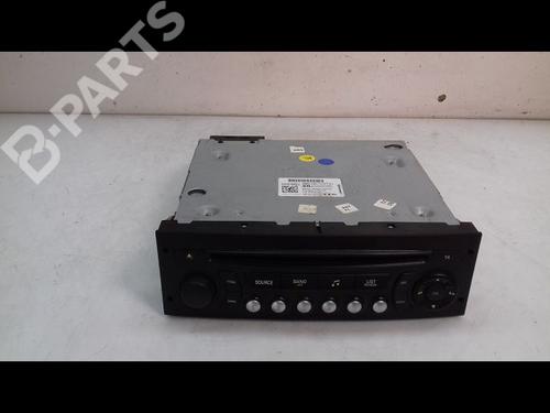 Used Radio PEUGEOT 5008 (0U_, 0E_) 1.6 HDi (112 hp) 10769634
