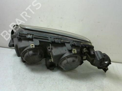 Used Right headlight VOLVO S80 I (184) 2.5 TDI (140 hp) 8976037