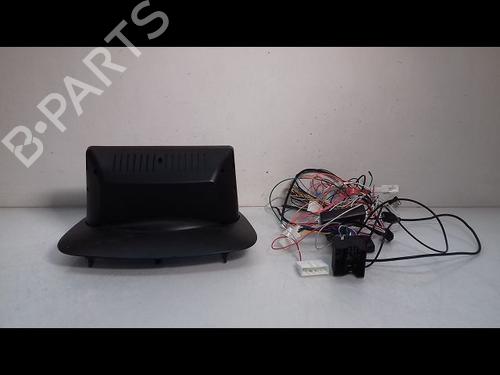 Used Radio RENAULT MEGANE III Hatchback (BZ0/1_, B3_) 1.5 dCi (BZ0C) (90 hp) 11426401