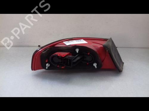 Høyre baklys Høyre baklys 8986492 8986492