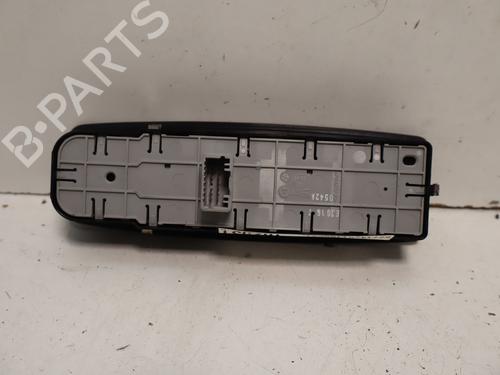 Used Left front window switch Left front window switch RENAULT MEGANE III Hatchback (BZ0/1_, B3_) 1.5 dCi (BZ09, BZ0D, BZ1W, BZ29, BZ14) (110 hp) 36681400 36681400