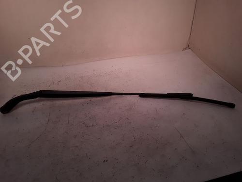Used Front windshield wiper arm NISSAN QASHQAI I (J10, NJ10) 1.6 dCi (130 hp) 14894225