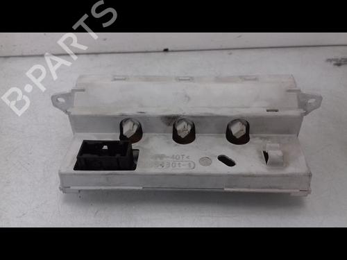 Used Display monitor PEUGEOT 307 (3A/C) 2.0 HDi 110 (107 hp) 8985134