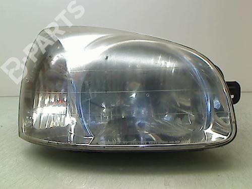 Used Right headlight HYUNDAI SANTA FÉ I (SM) 2.0 CRDi 4x4 (113 hp) 8977251