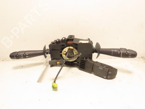 Used Steering column stalk RENAULT TWINGO II (CN0_) 1.5 dCi 75 (75 hp) 30979576