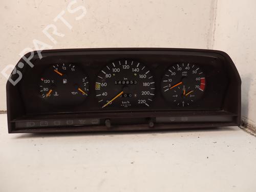 Used Instrument cluster Instrument cluster MERCEDES-BENZ 190 (W201) E 2.0 (201.024) (122 hp) 33137172 33137172