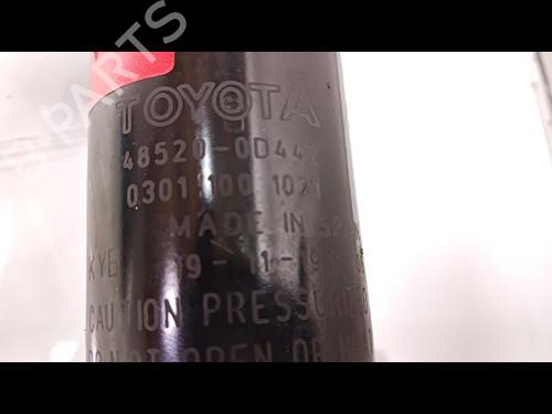 Used Left front shock absorber TOYOTA YARIS (_P13_) 1.5 (NSP131_) (112 hp) 14956051